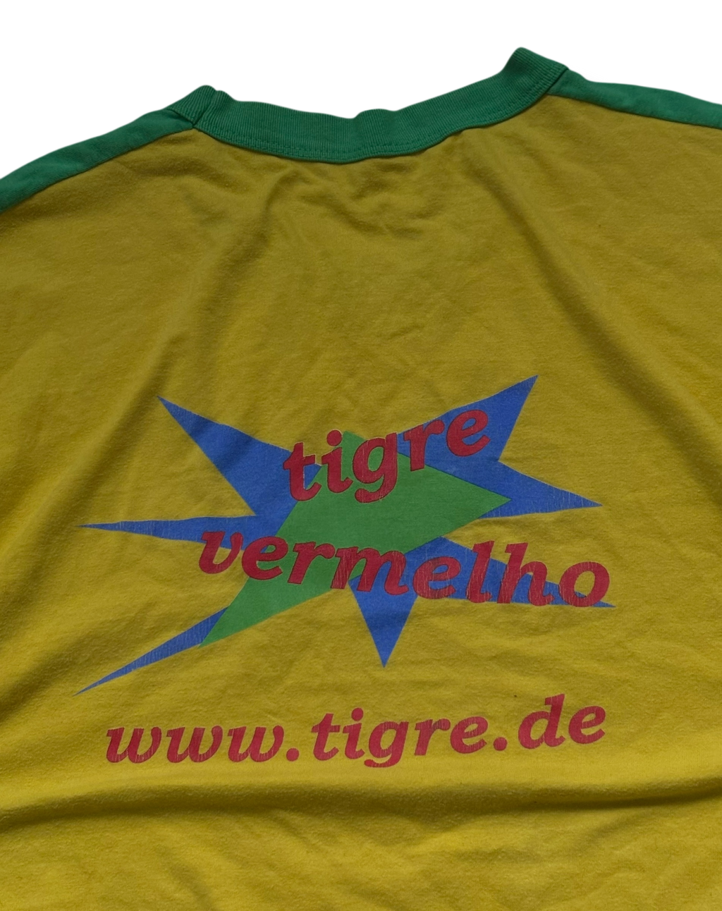 Y2K Brasil graphic tričko