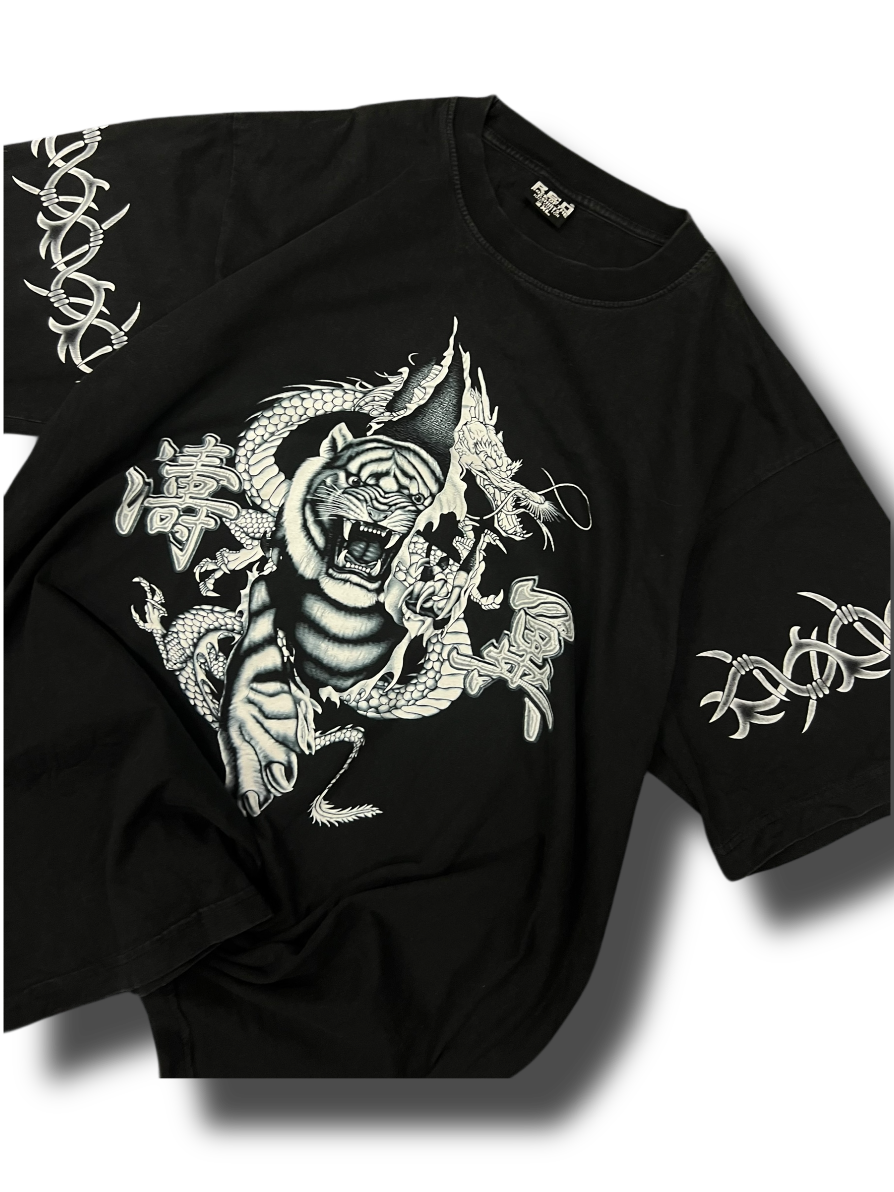 Vintage heavy black cotton 00s Y2K dragon tiger graphic double sided tribal triko