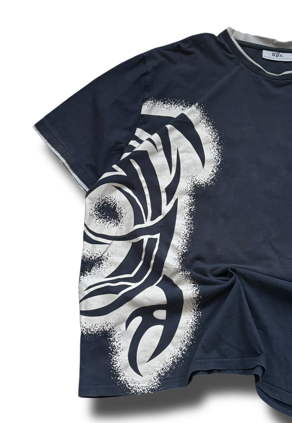 Tribal y2k graphic tričko