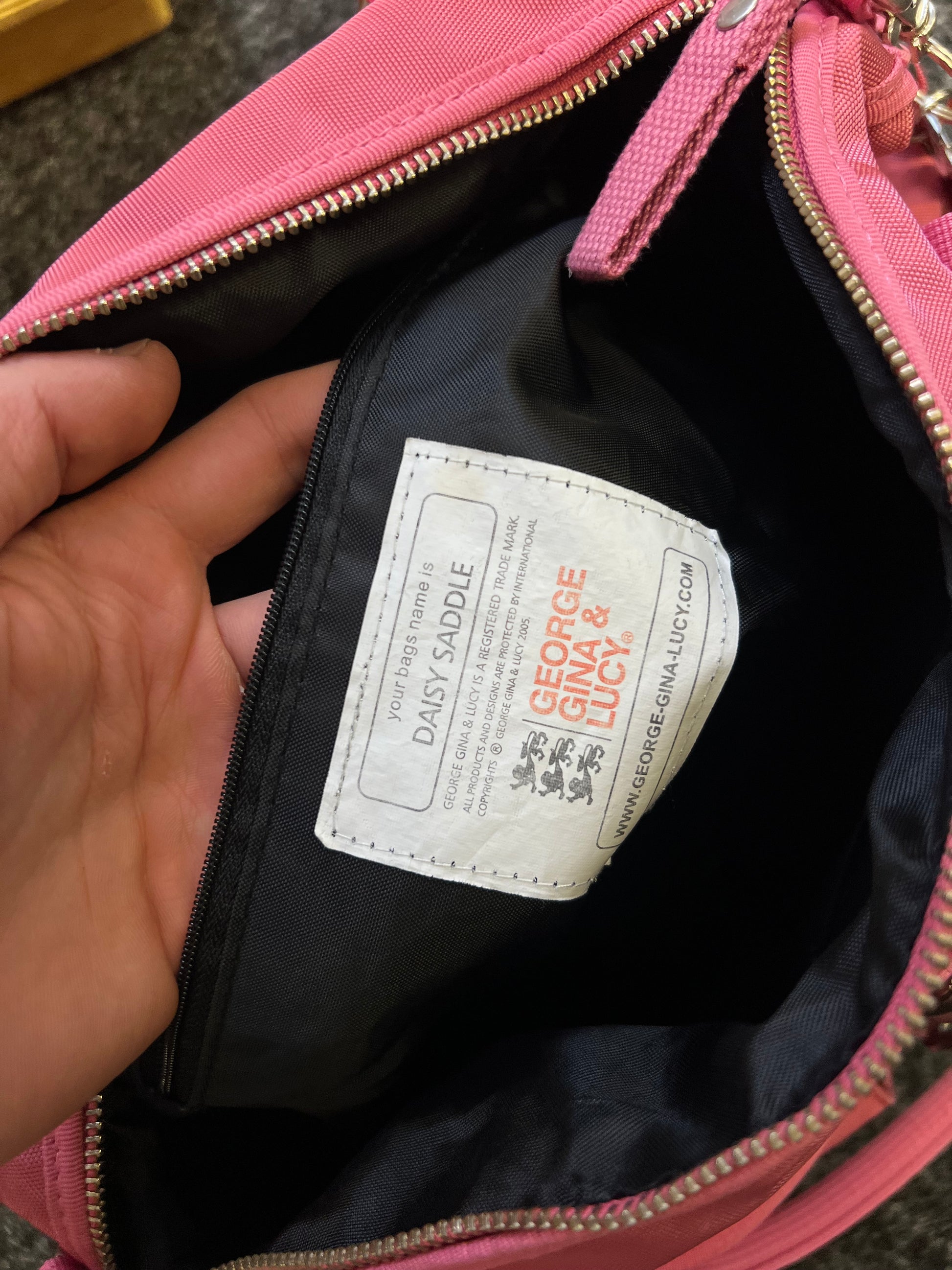 Vintage 00s George Gina & Lucy kabelka